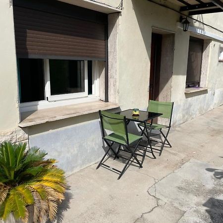 Agreable 2 Pieces En Ville Comme A La Campagne Nice Exteriör bild